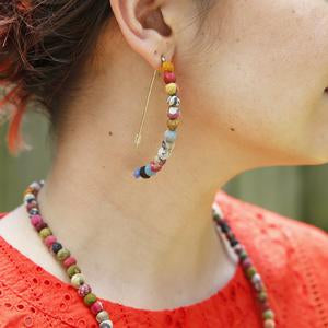 KANTHA LINEAR ARC EARRINGS