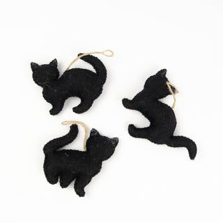 Ornament - Felt Black Cats - Halloween Decor! NEW!