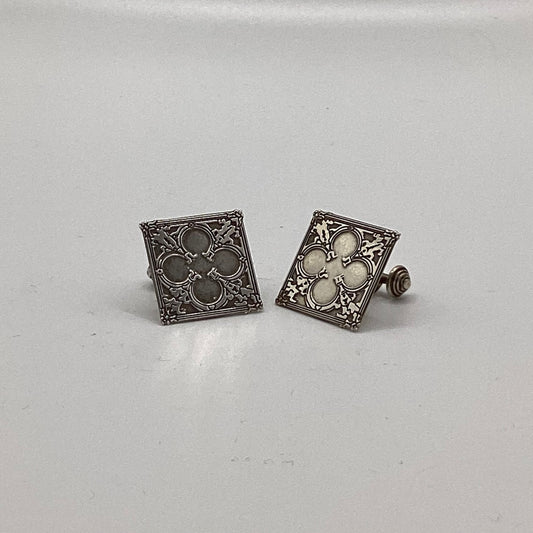 CROSS & CLOVER SILVER CUFFLINKS