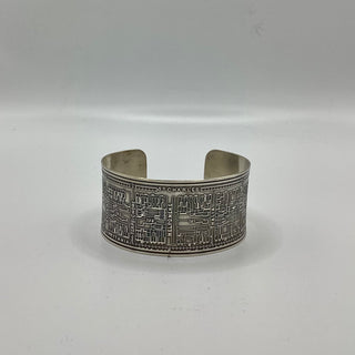 ST. CHARLES 9 MUSES SILVER CUFF