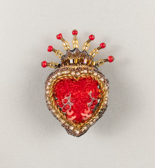 Queen of Hearts Brooch Pin