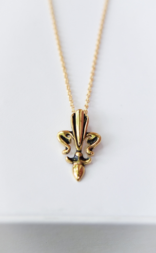 Fleur de Lis Gold Pendant
